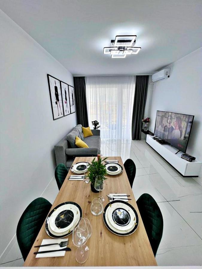 Soho Aparthotel Oradea Exterior foto